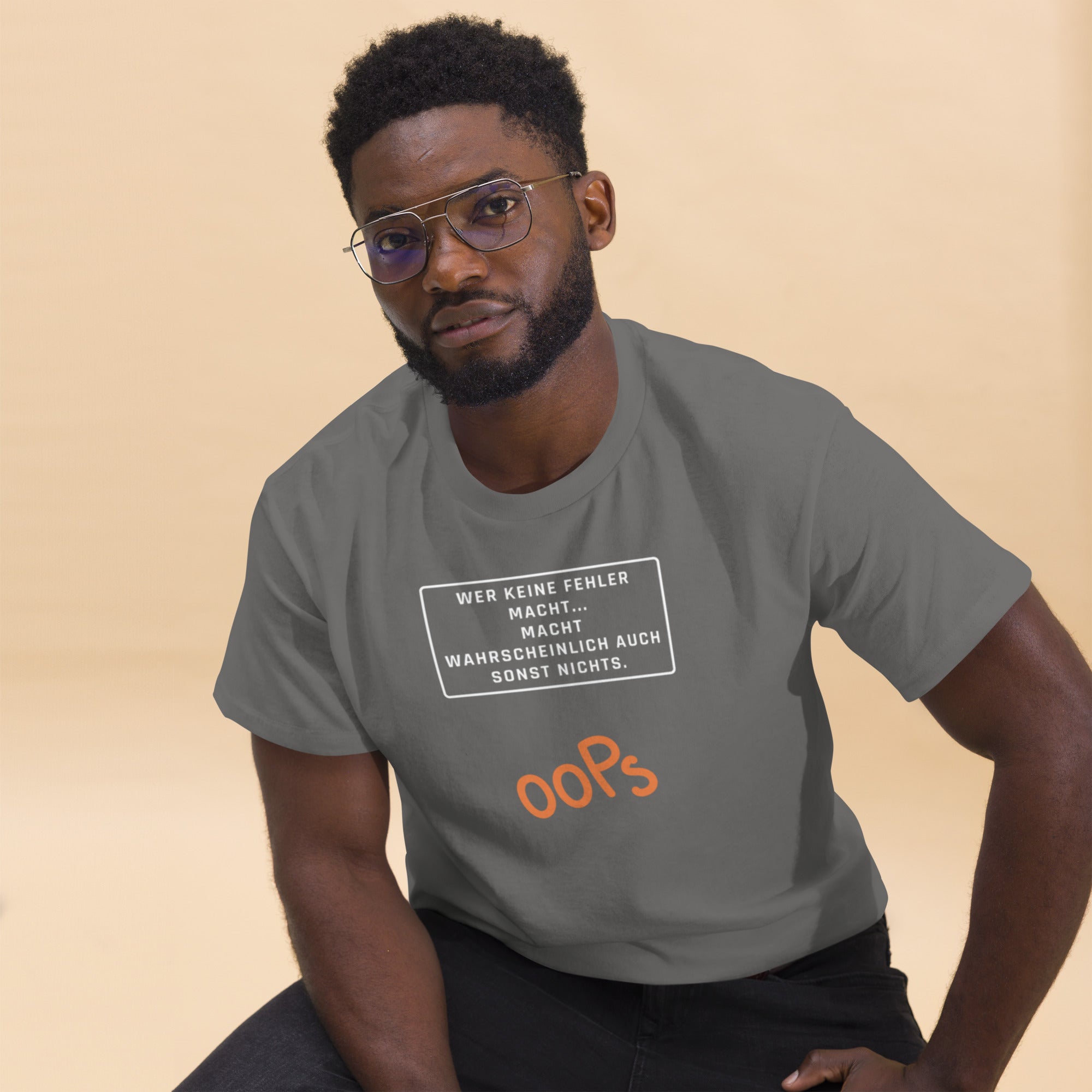 Klassisches Herren-T-Shirt